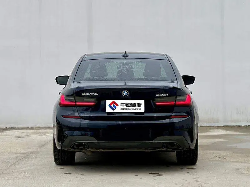 BMW 3 Series 2021 facelift 325i M Sport Night Edition — 5
