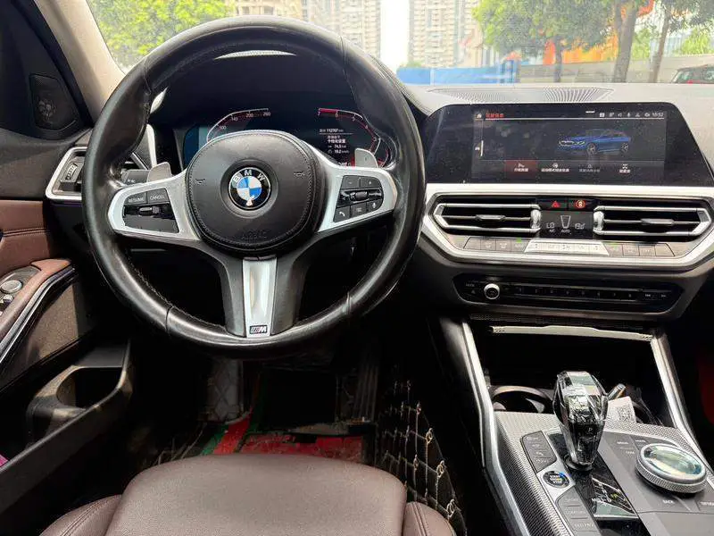 BMW 3 Series 2020 325Li M Sport Night Edition — 7