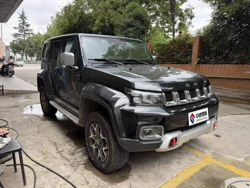 Beijing BJ40 2019 2.3T Automatic 4WD City Hunter Edition Premium National VI — 3