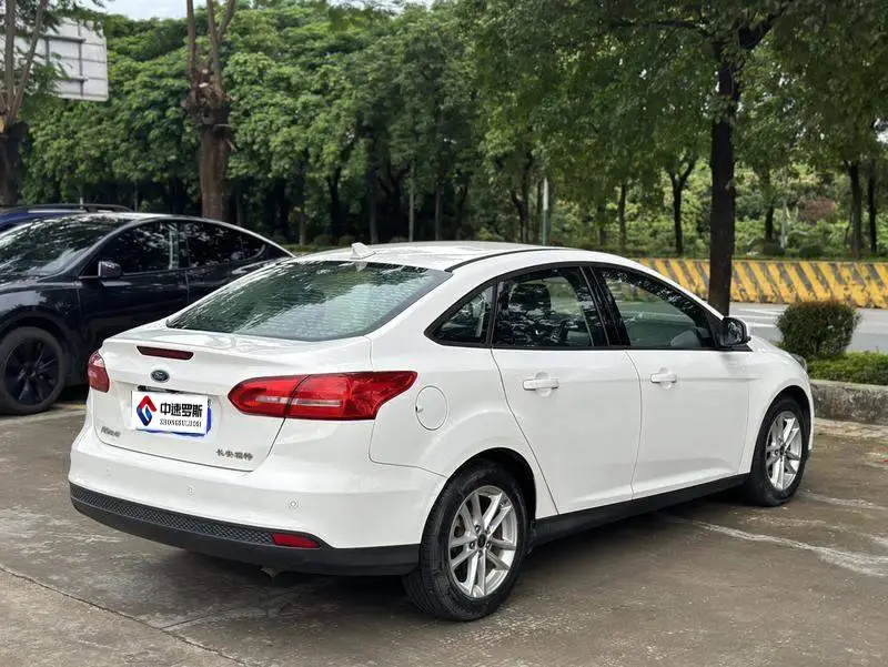 Fox 2017 Sedan 1.6L Automatic Fashion Smart Edition — 6