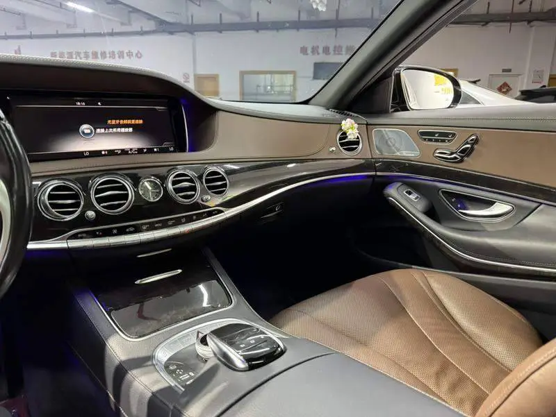 Mercedes-Benz S-Class 2014 S 400 L HYBRID — 9