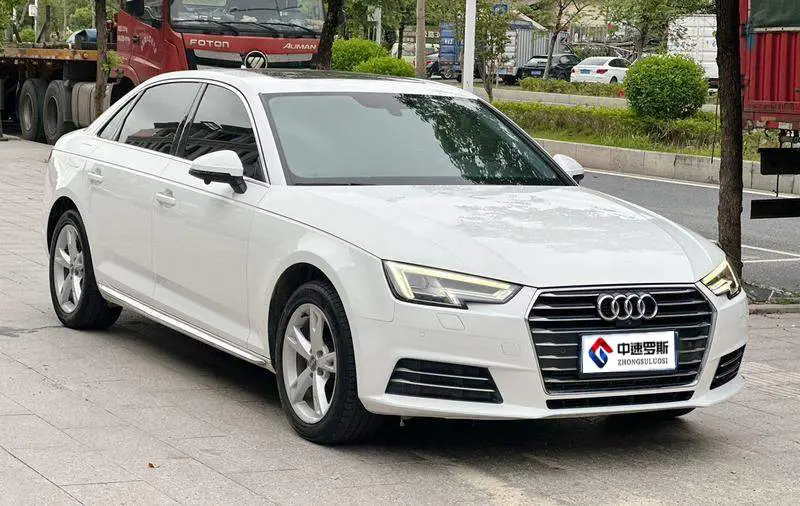 Audi A4L 2017 Plus 40 TFSI Fashion Edition — 3