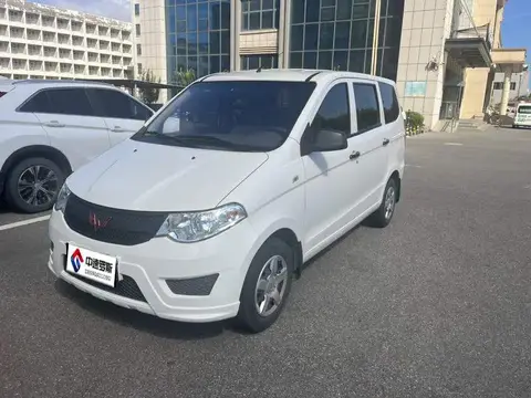 Wuling Hongguang 2020 1.2LS basic model National VI LSI