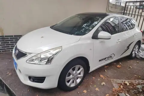 TIIDA 2011 1.6L CVT Comfort Model