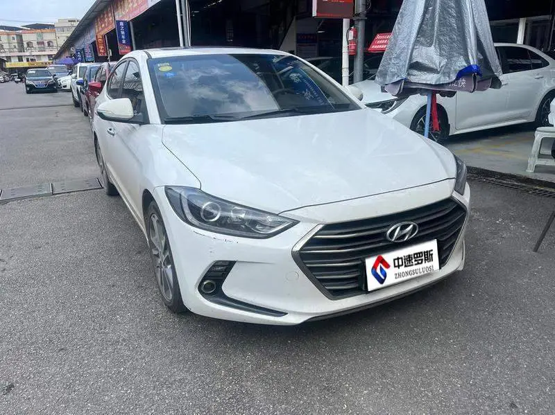 Leading 2016 1.6L Automatic Intelligent Elite — 3