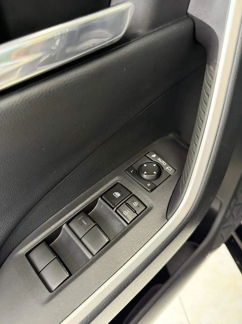 RAV4 Rongfang 2023 2.0L CVT 2WD Fashion Plus Edition — 16