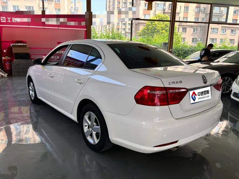 Lavida 2017 1.6L Automatic Comfort Edition — 4
