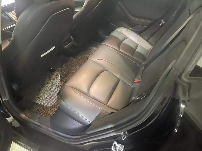 Model 3 2022 Performance All-Wheel Drive — 8