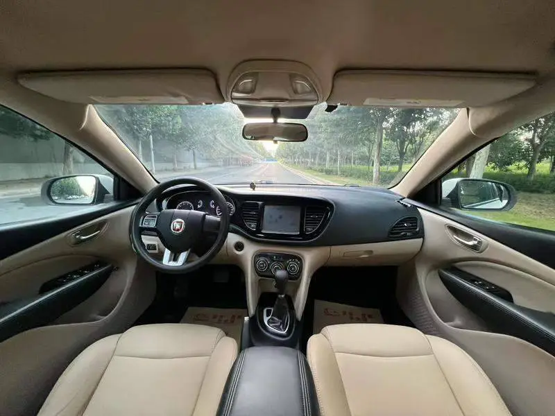 Fei Xiang 2012 1.4T Automatic Enjoy Edition — 8
