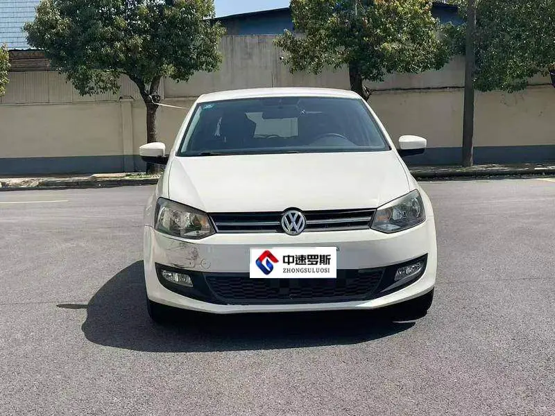 Polo 2013 1.6L Automatic Comfort Edition — 2