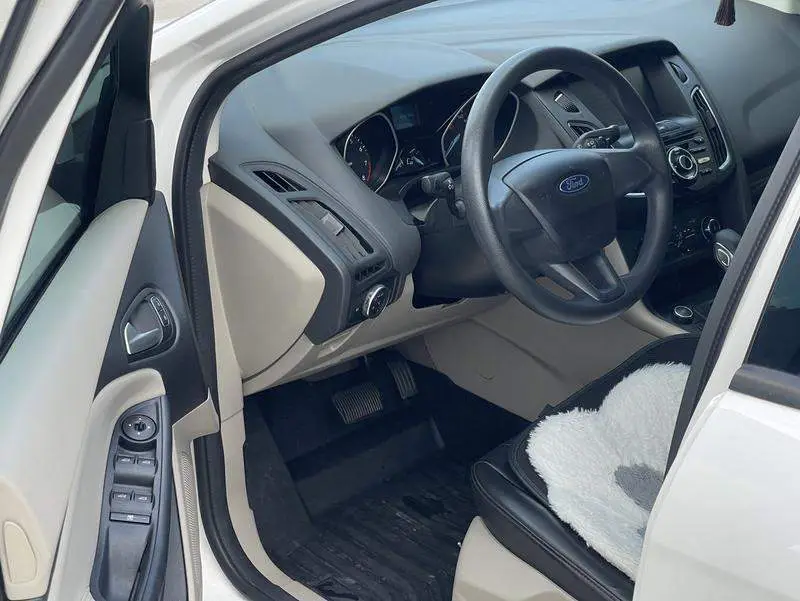 Fox 2017 Sedan 1.6L Automatic Comfort Smart Edition — 8