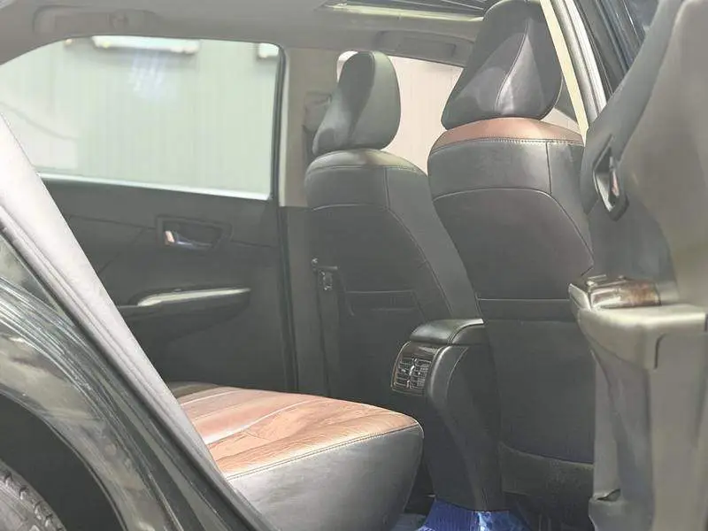 Camry 2016 Hybrid 2.5HG 10th Anniversary Luxury Navigation Edition — 13
