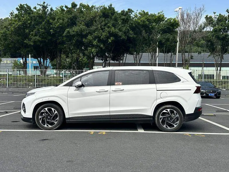 Kustu 2021 380TGDi TOP Premium — 4