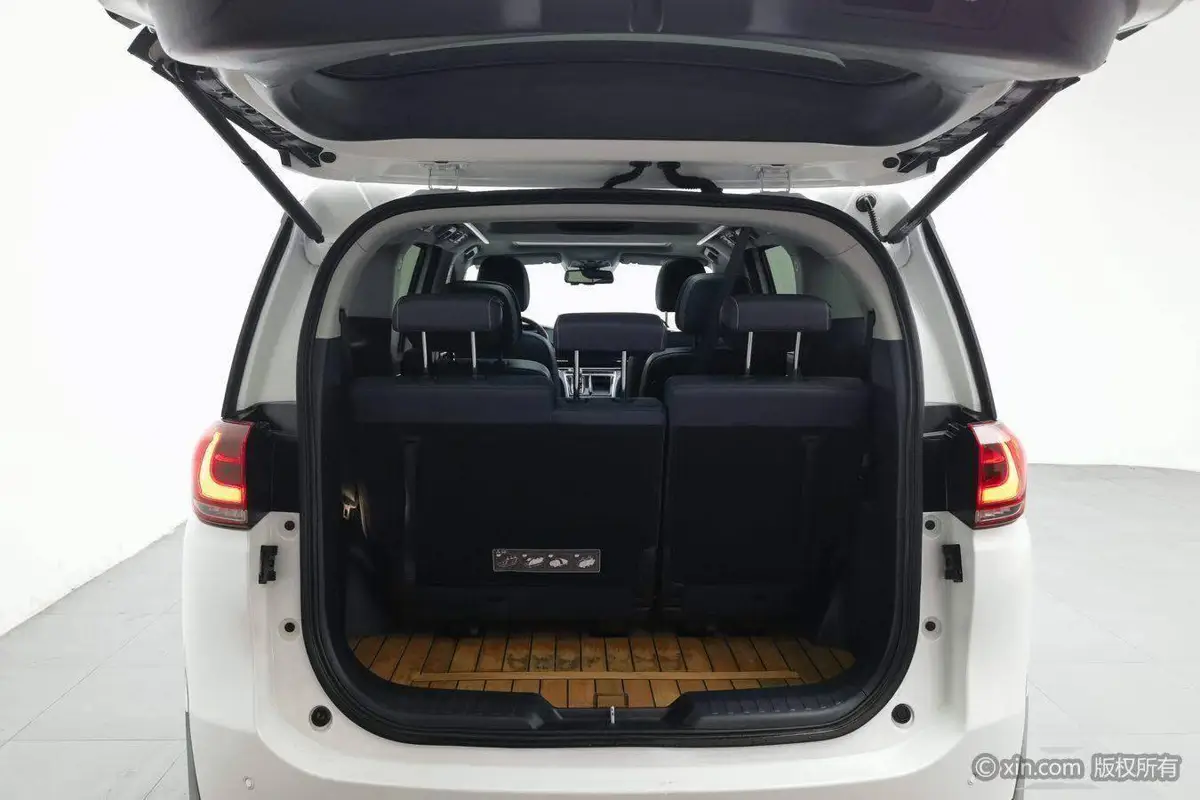 Trumpchi M8 2021 Lingxiu Series 390T Supreme Edition — 20