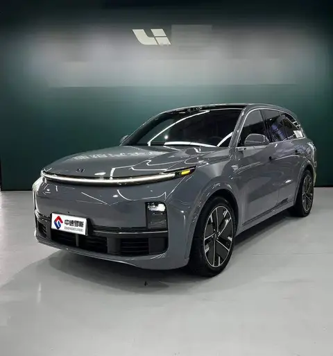 Ideal L8 2025 Ultra Smart New Edition