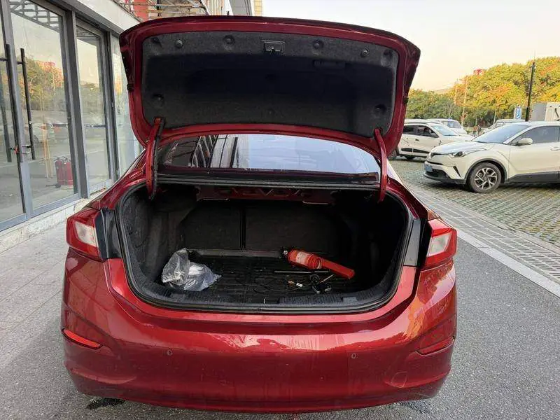 Cruze 2018 320 Automatic Xuanfeng City Edition — 13