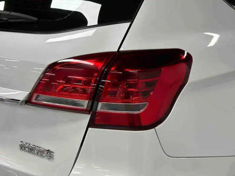 Haval H2 2017 Red Label 1.5T Automatic 2WD Luxury Model — 19