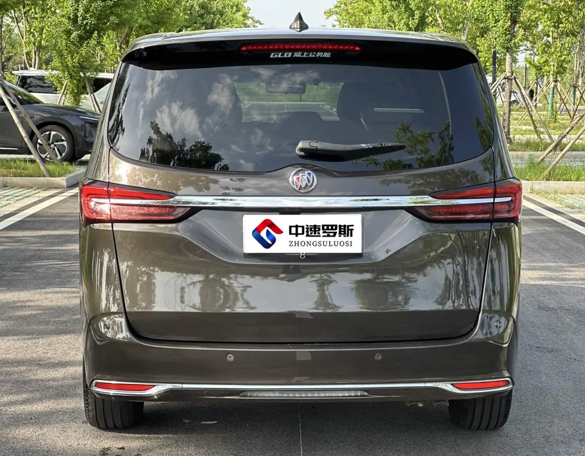Buick GL8 2021 Land Business Class 652T Luxury — 26