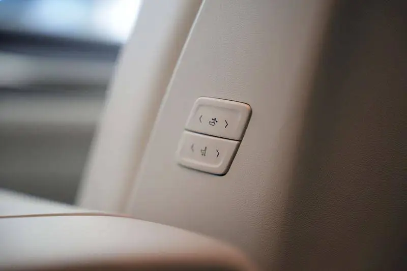 Buick L7 2025 Avenir — 12