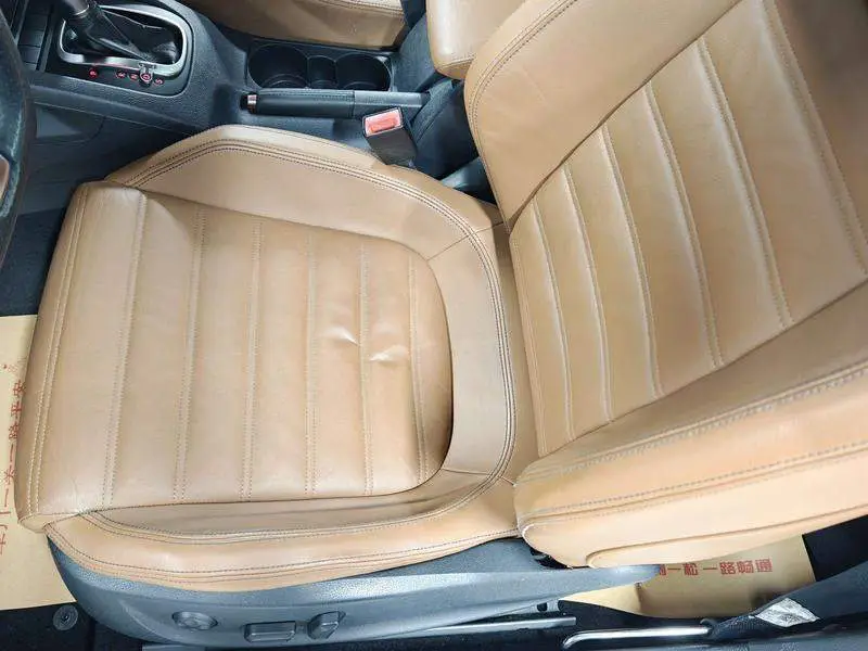 Scirocco 2011 2.0TSI Luxury Edition — 15