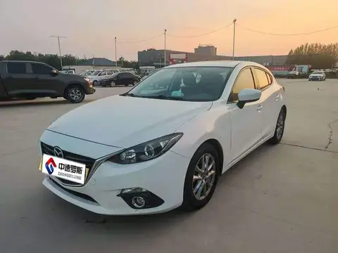 Mazda 3 Angkesaila 2014 Hatchback 1.5L Automatic Premium