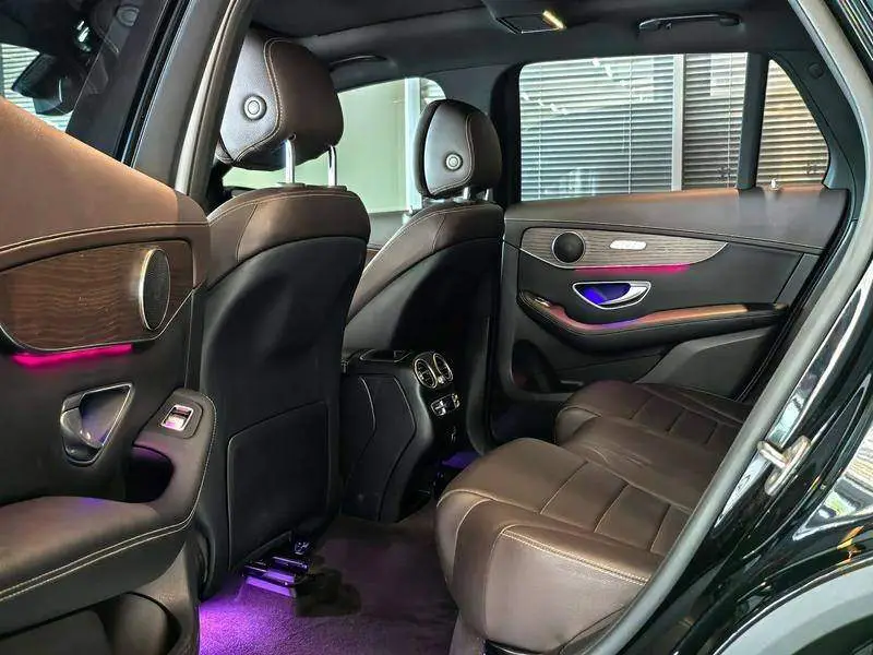 Mercedes-Benz GLC 2022 GLC 300 L 4MATIC Dynamic — 13