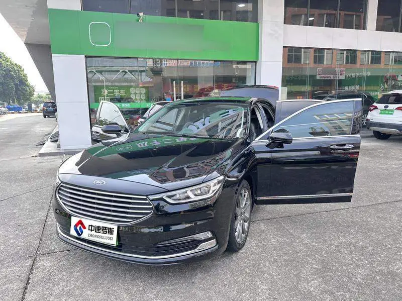 Taurus 2019 EcoBoost 245 Premium Edition — 9
