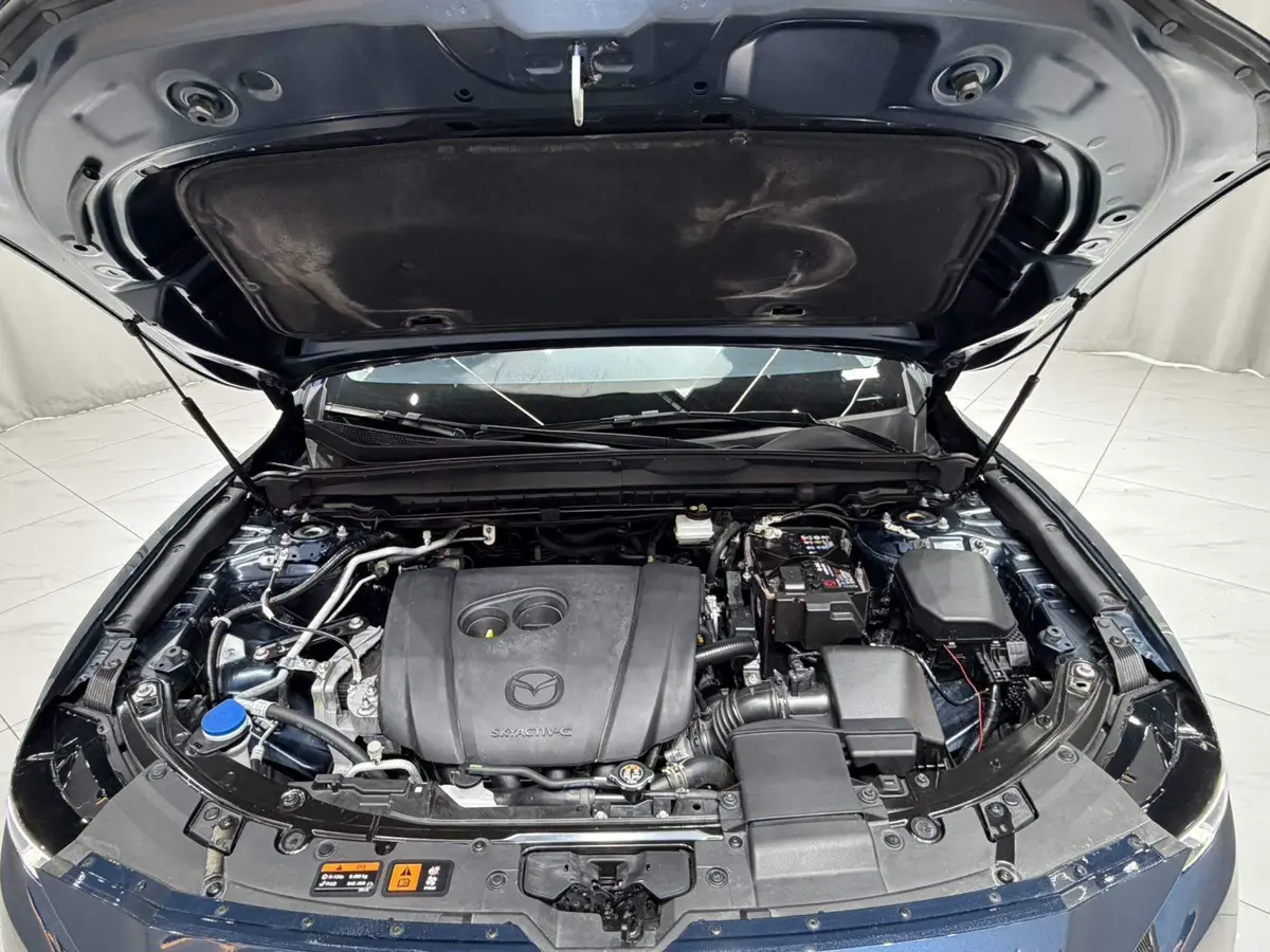 Mazda CX-50 2023 2.0L Leading Edition — 18