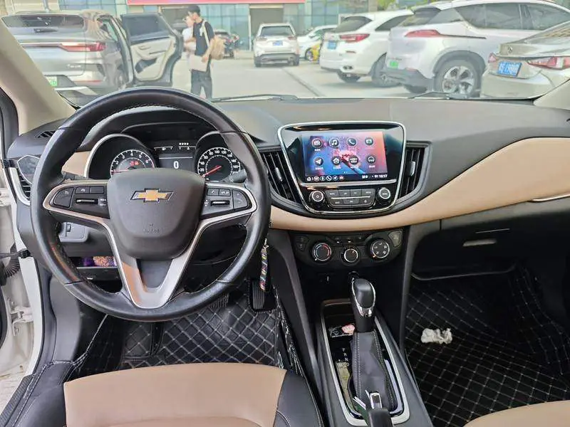 Cruze 2022 320 Automatic Enjoy Sunroof Edition — 6