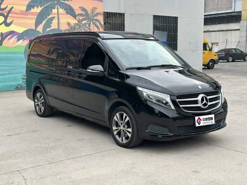 Mercedes-Benz V-Class 2016 V 260 Pilot Edition — 3