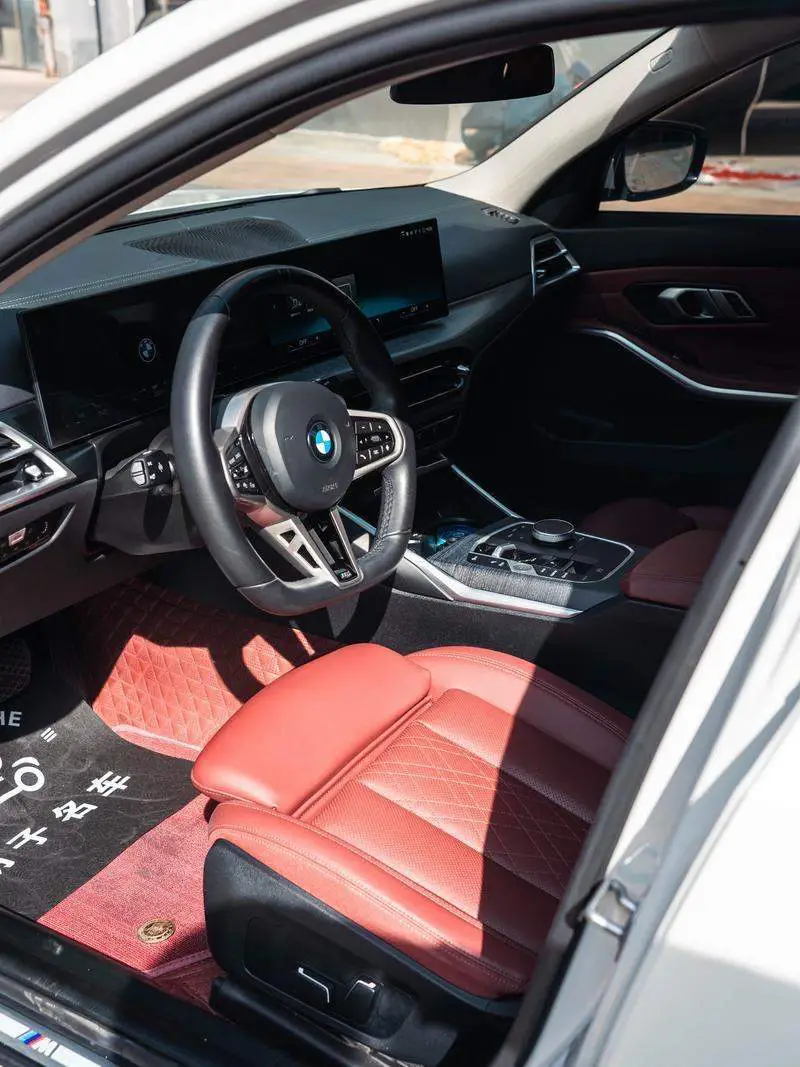 BMW 3 Series 2025 325Li M Sport Package — 12