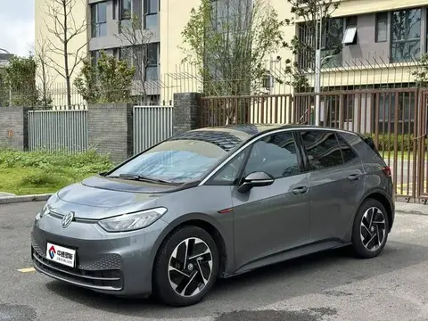 Volkswagen ID.3 2024 Outstanding Edition