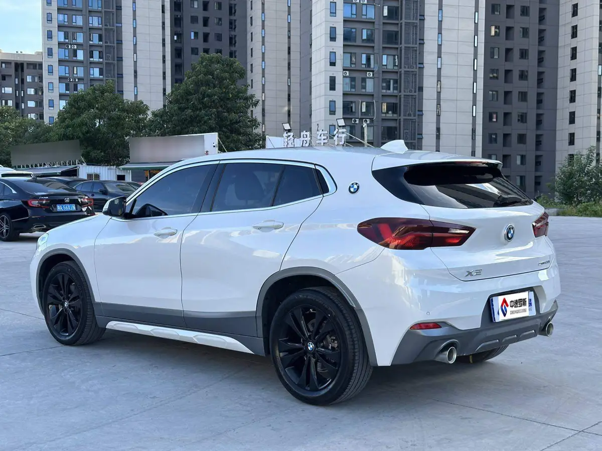 BMW X2 2021 sDrive20i M Off-Road Package — 6