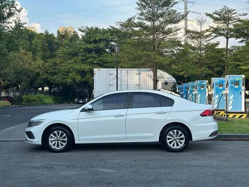 Bora 2024 200TSI DSG Free Edition — 4