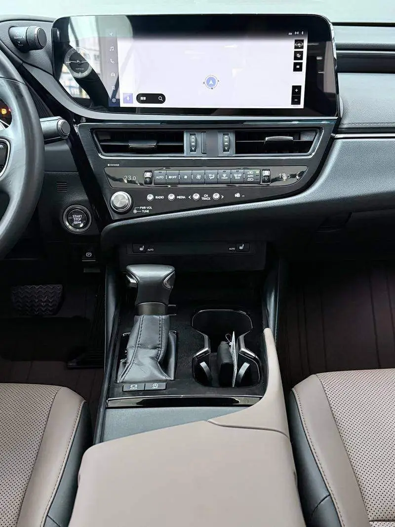 Lexus ES 2022 200 Excellence Edition — 10