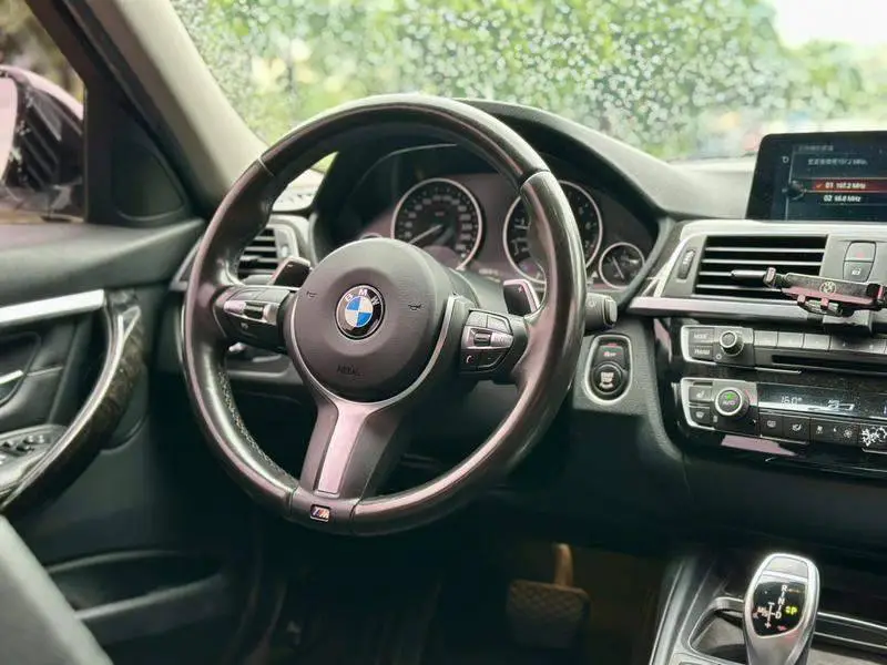 BMW 3 Series 2017 330Li M Sports — 8