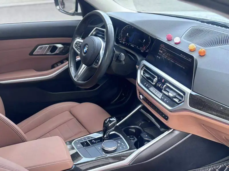 BMW 3 Series 2020 facelift 325Li M Sport Package — 12