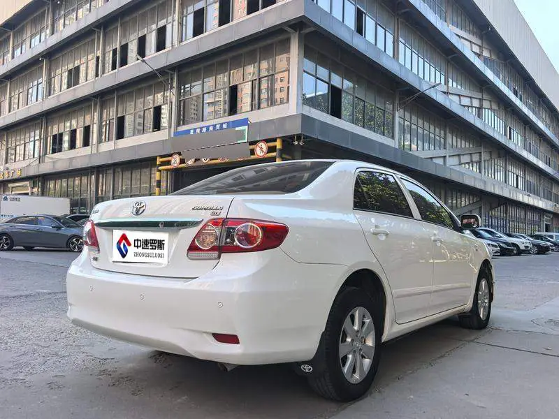 Corolla 2011 1.6L Manual GL — 7
