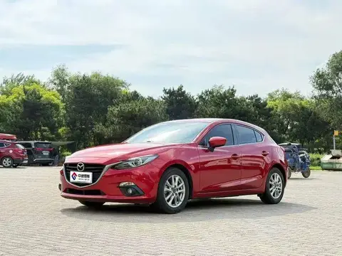 Mazda 3 Angkesaila 2016 Hatchback 1.5L Automatic Luxury Model