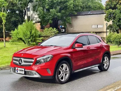 Mercedes-Benz GLA 2015 GLA 200 Dynamic