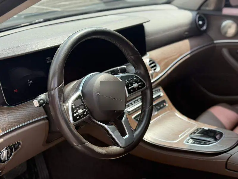 Mercedes-Benz E-Class 2019 E 260 L 4MATIC — 15