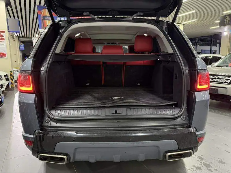 Range Rover Sport 2019 3.0 L6 HSE DYNAMIC — 9