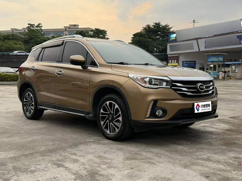 Trumpchi GS4 2017 200T G-DCT 2WD Elite Edition — 3