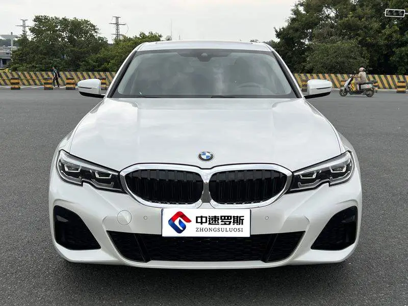 BMW 3 Series 2021 facelift 325Li M Sport Night Edition — 2