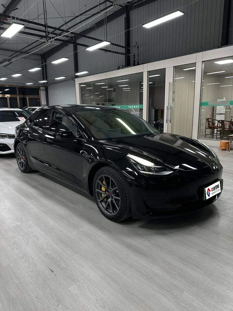 Model 3 2020 Standard Range RWD Upgraded Version — 3