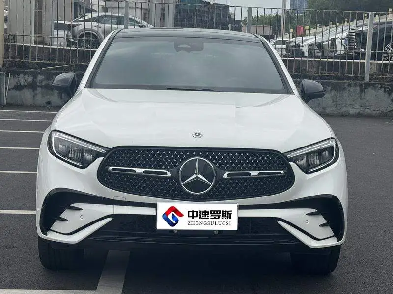 Mercedes-Benz GLC Coupe 2025 GLC 260 4MATIC Coupe SUV — 2