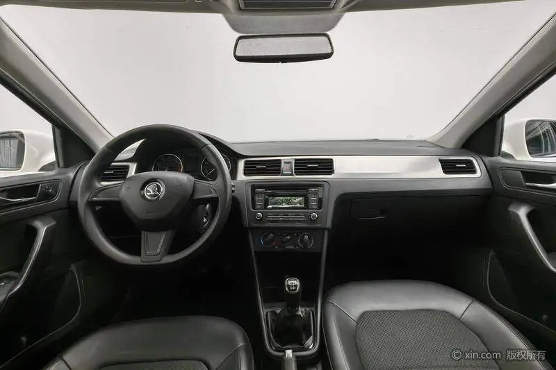 Xindong 2014 1.6L Manual Enjoy Edition — 13