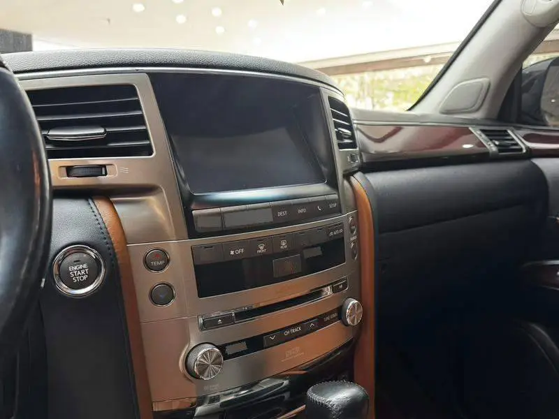 Lexus LX 2013 570 — 6