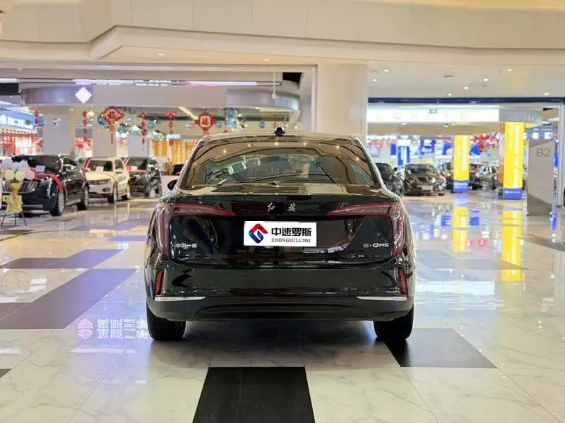 Hongqi E-QM5 2023 modified basic travel version — 5