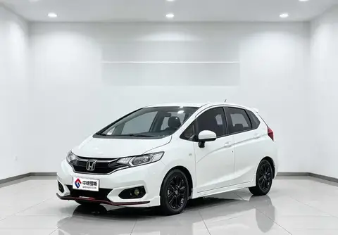 Fit 2018 1.5L CVT Trendy Edition